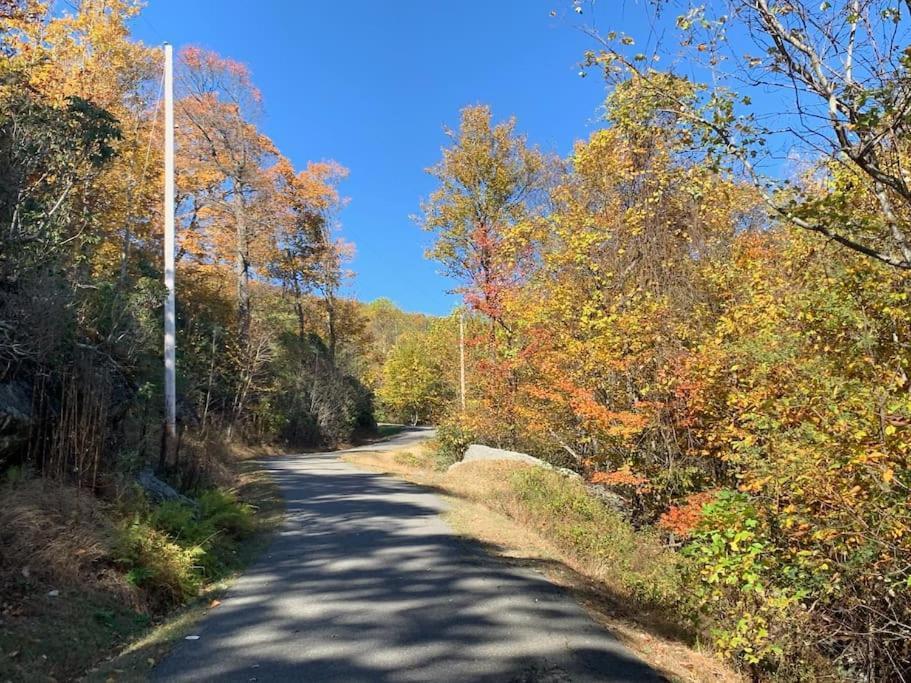 Blue Ridge Parkway Panoramic Paradise-60 Mile View Fancy Gap Buitenkant foto